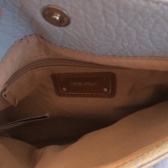 Purse - Picture 4 of 6